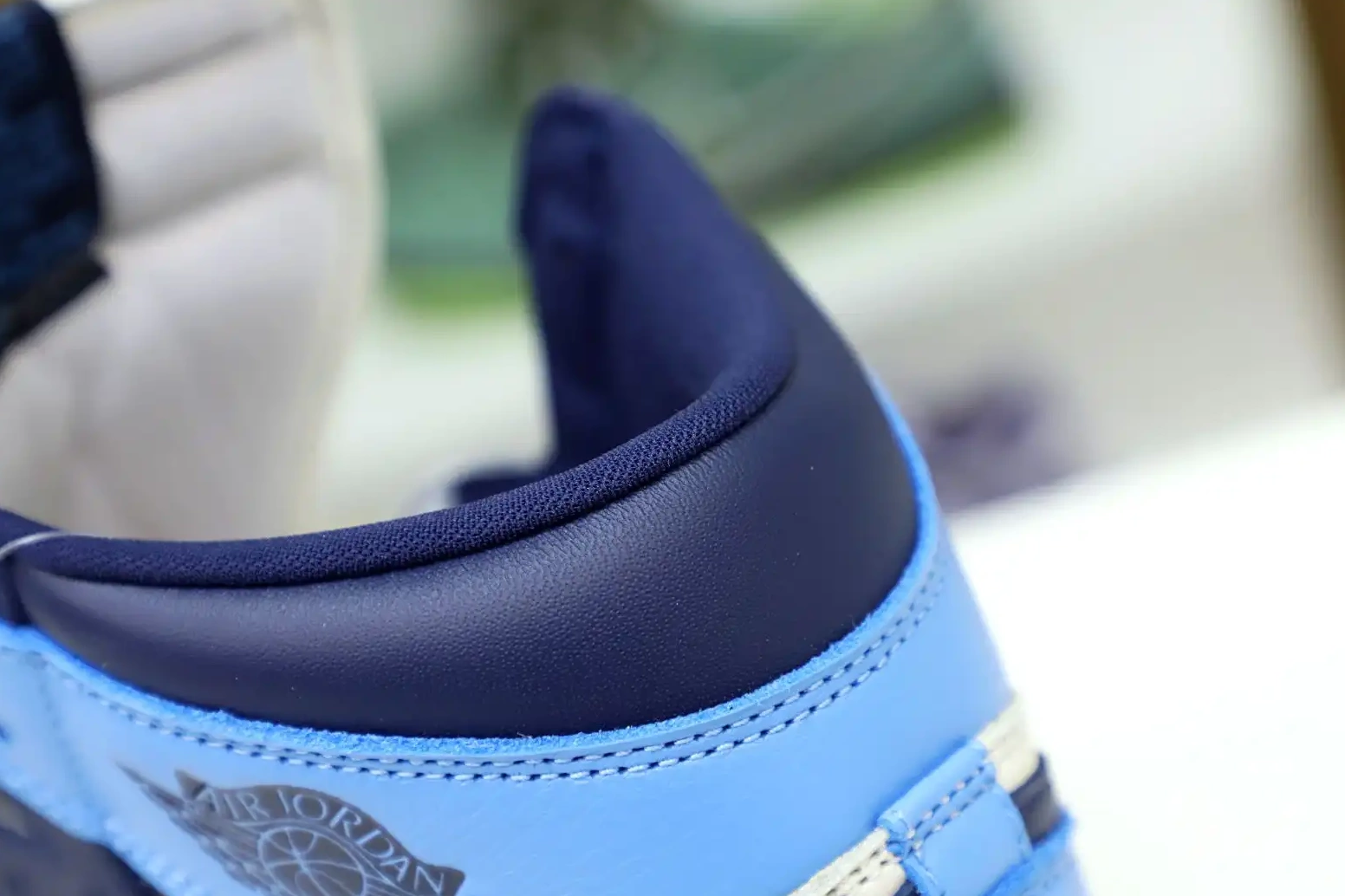 JORDAN OG 'OBSIDIAN' 1 AIR HIGH RETRO Kimikick 0724